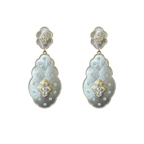 Flower-pattern Tear Drop Vermeil Earrings - Silver