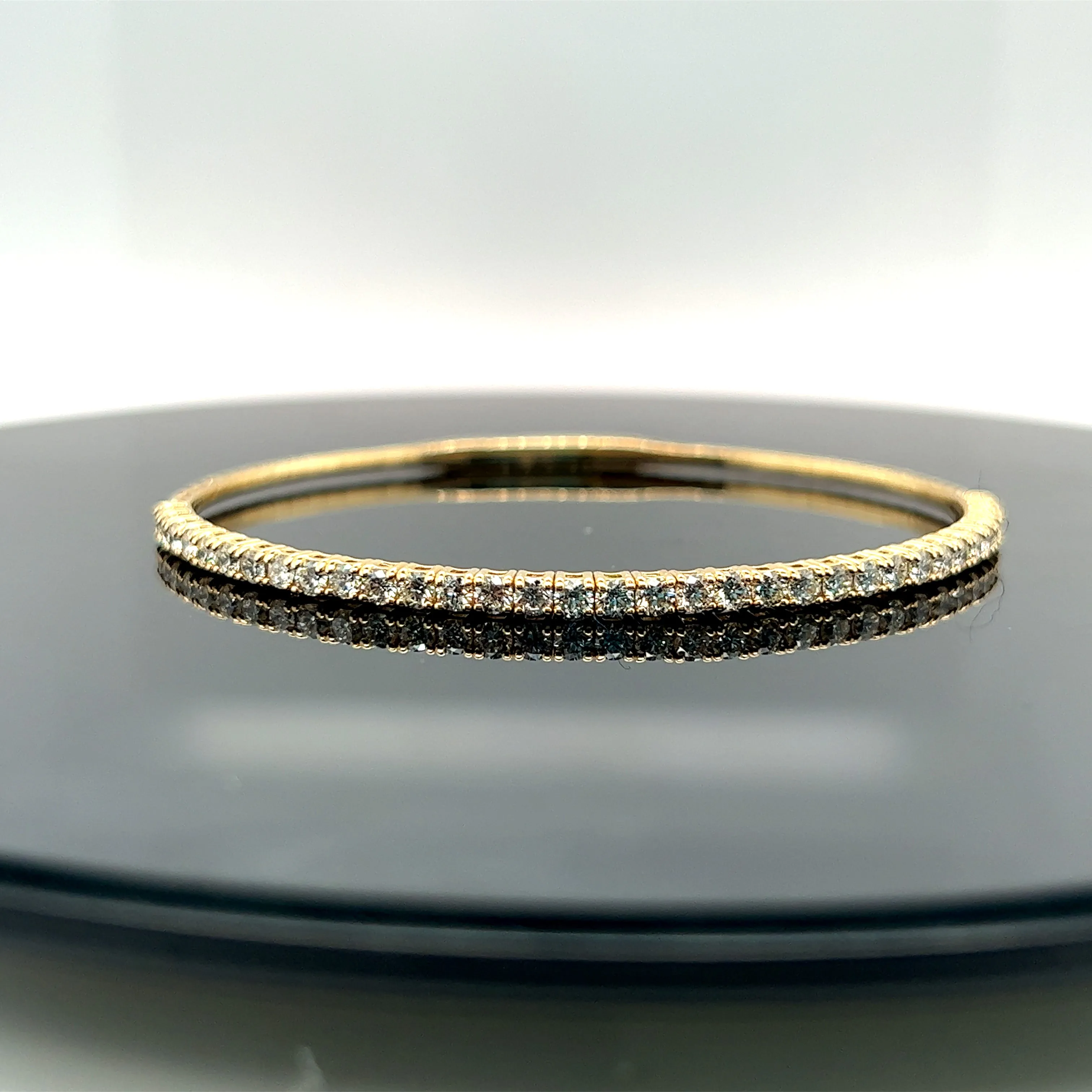 14k Yellow Gold 1.89CTW Diamond Flex Bangle