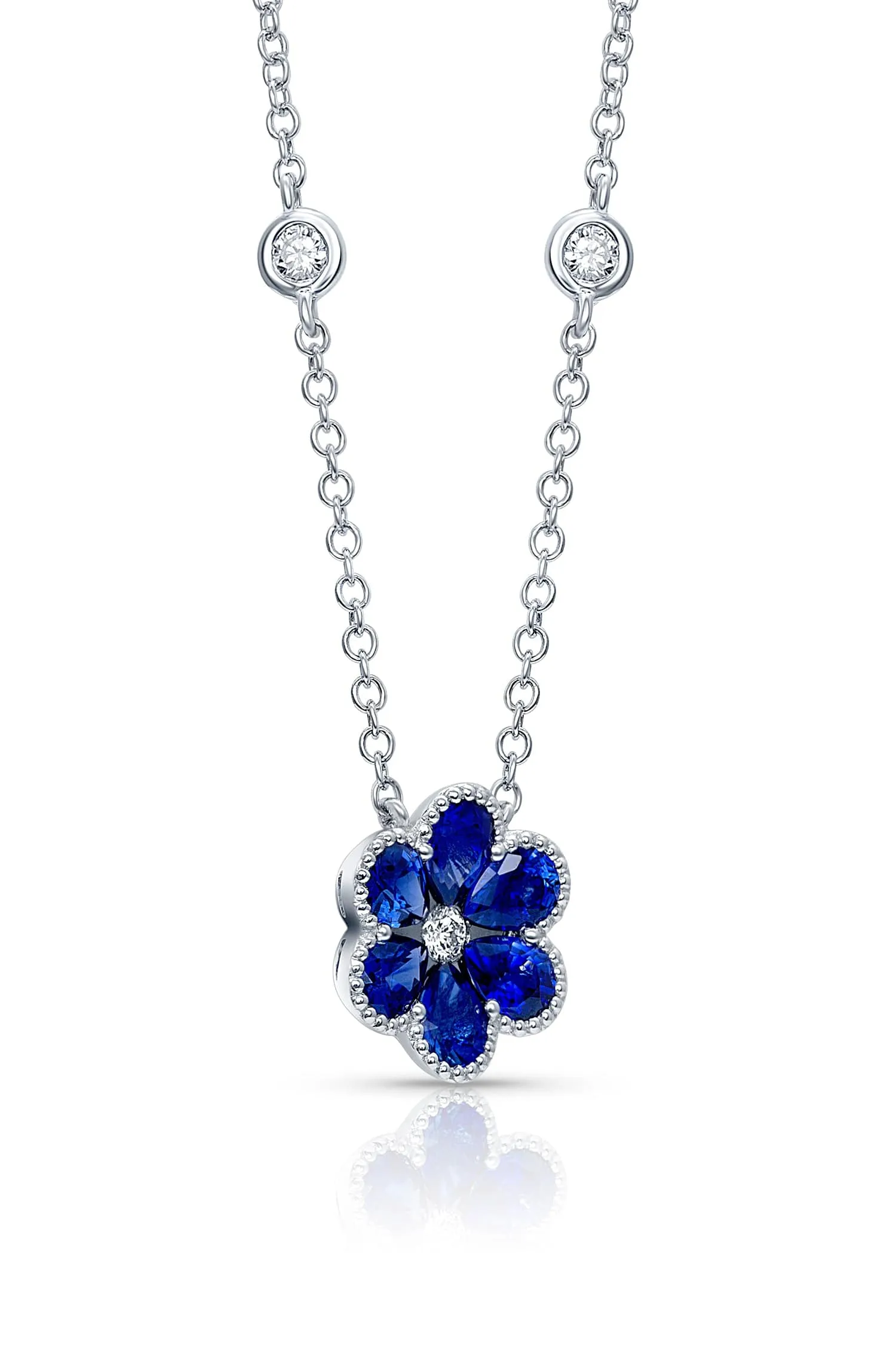 18k White Gold Sapphire Flower Necklace