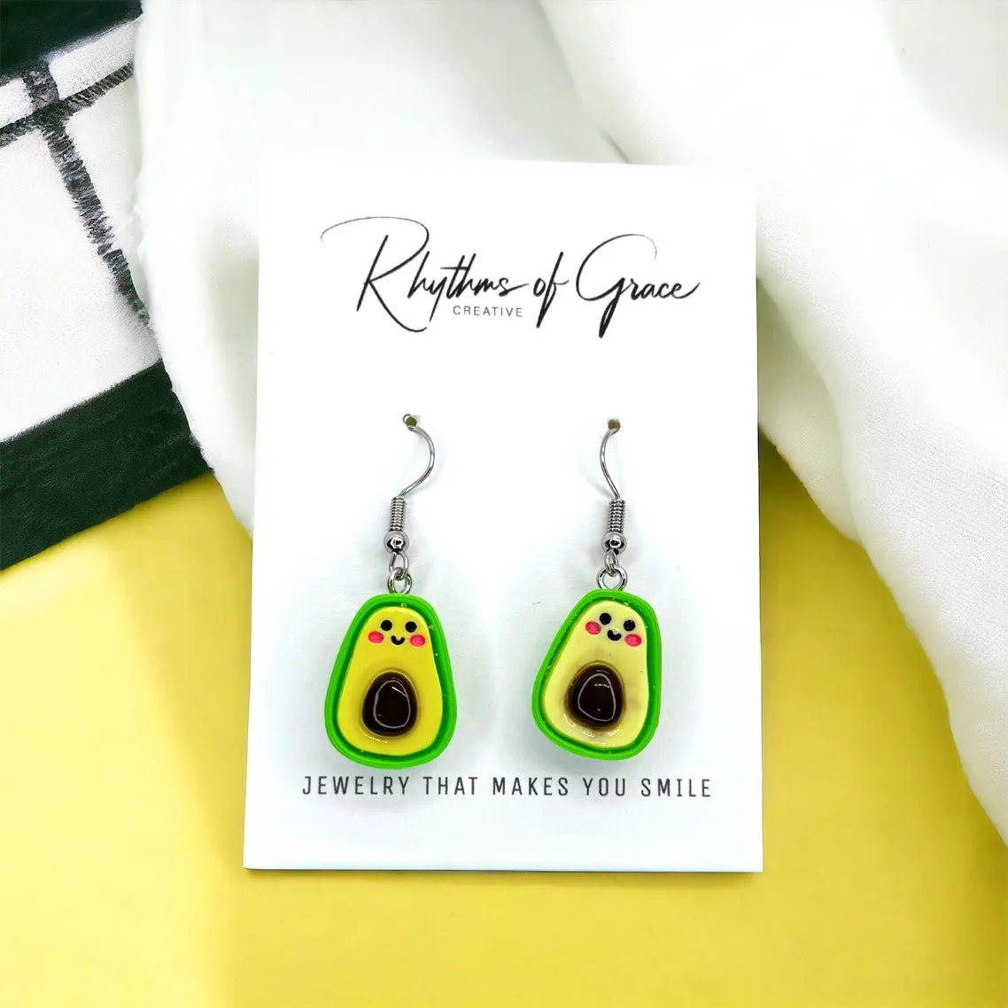 Avocado Earrings - Handmade Earrings, Handmade Jewelry, Food Earrings, Food Jewelry, Avocado Jewelry, Dangle Earrings, Guacamole