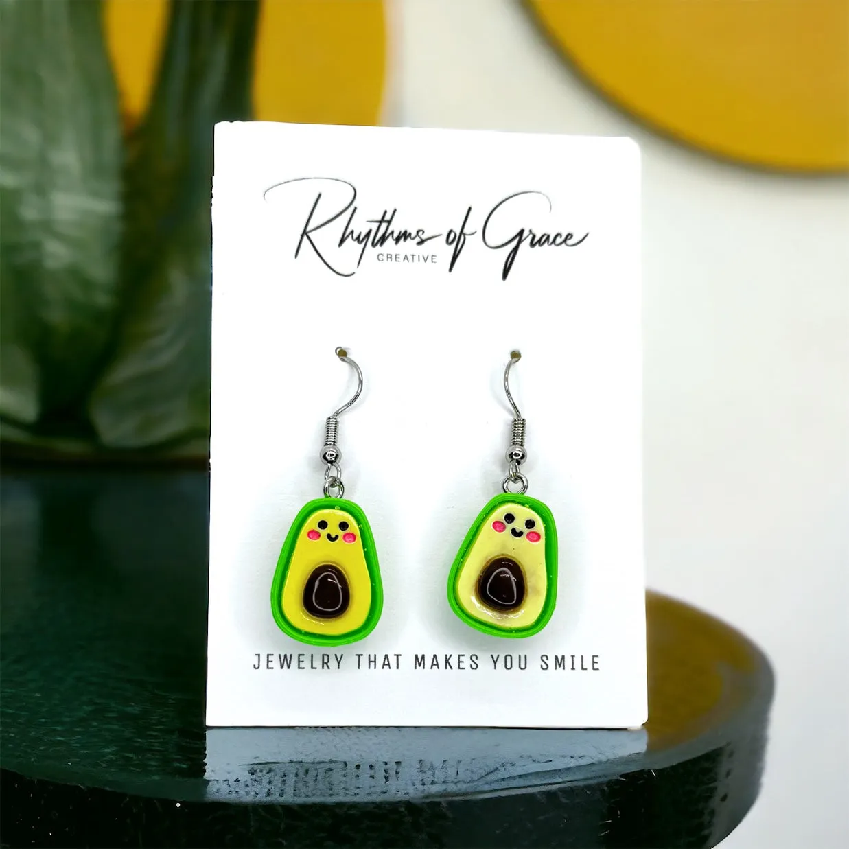 Avocado Earrings - Handmade Earrings, Handmade Jewelry, Food Earrings, Food Jewelry, Avocado Jewelry, Dangle Earrings, Guacamole