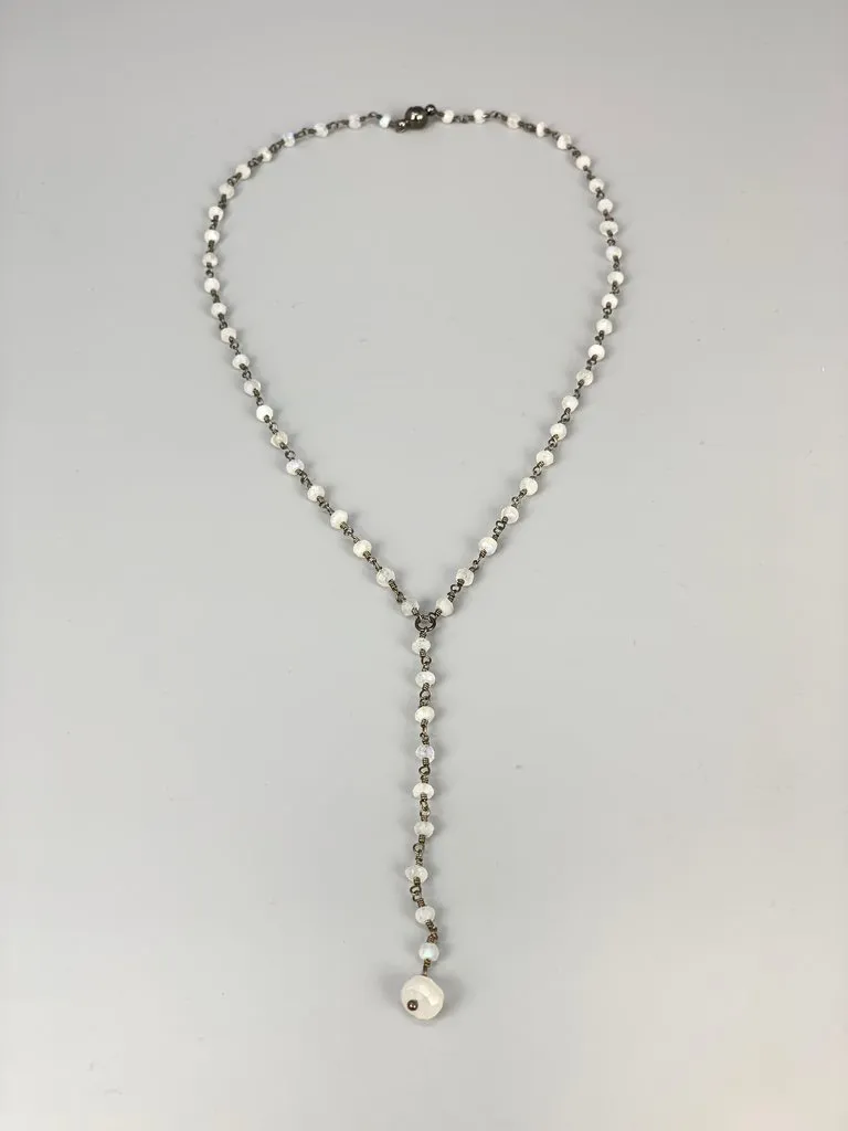 BEADED LARIAT NECKLACE