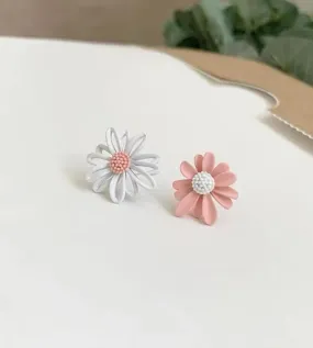 Beautiful Mismatched Pink and White Flower Studs