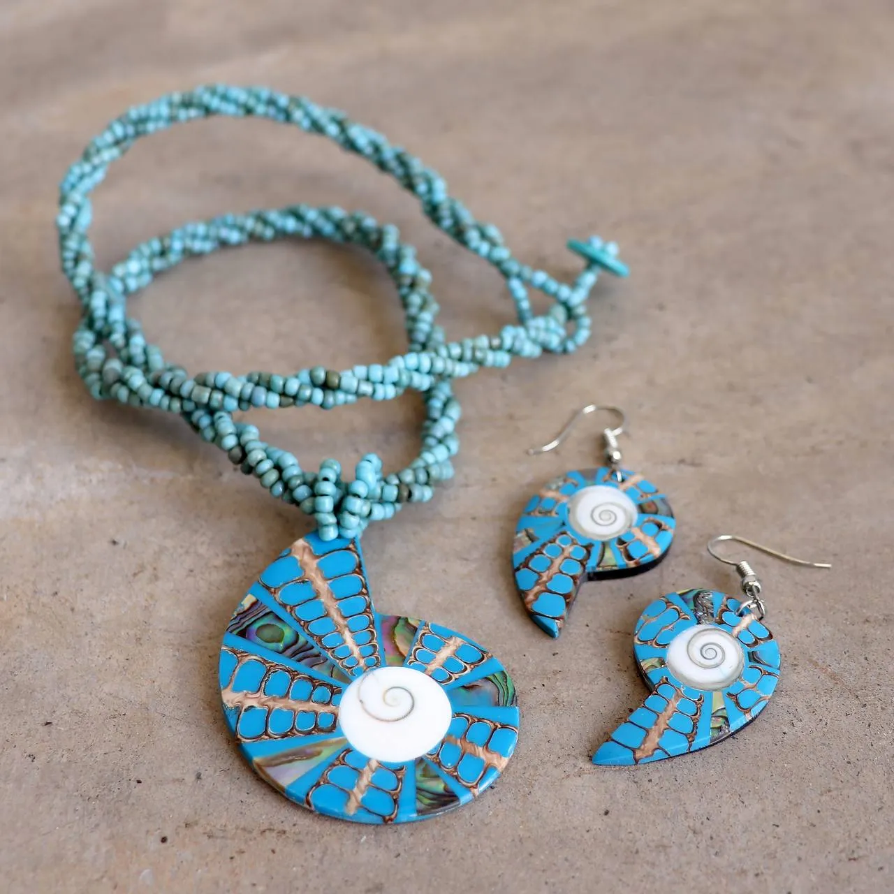 By The Sea Shore Necklace