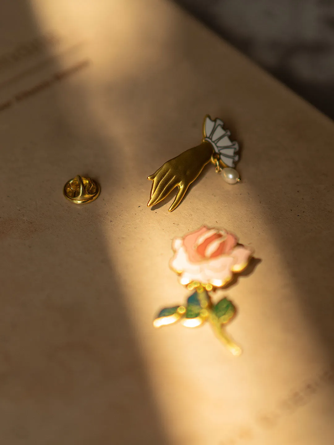 Chowxiaodou Rose Pin