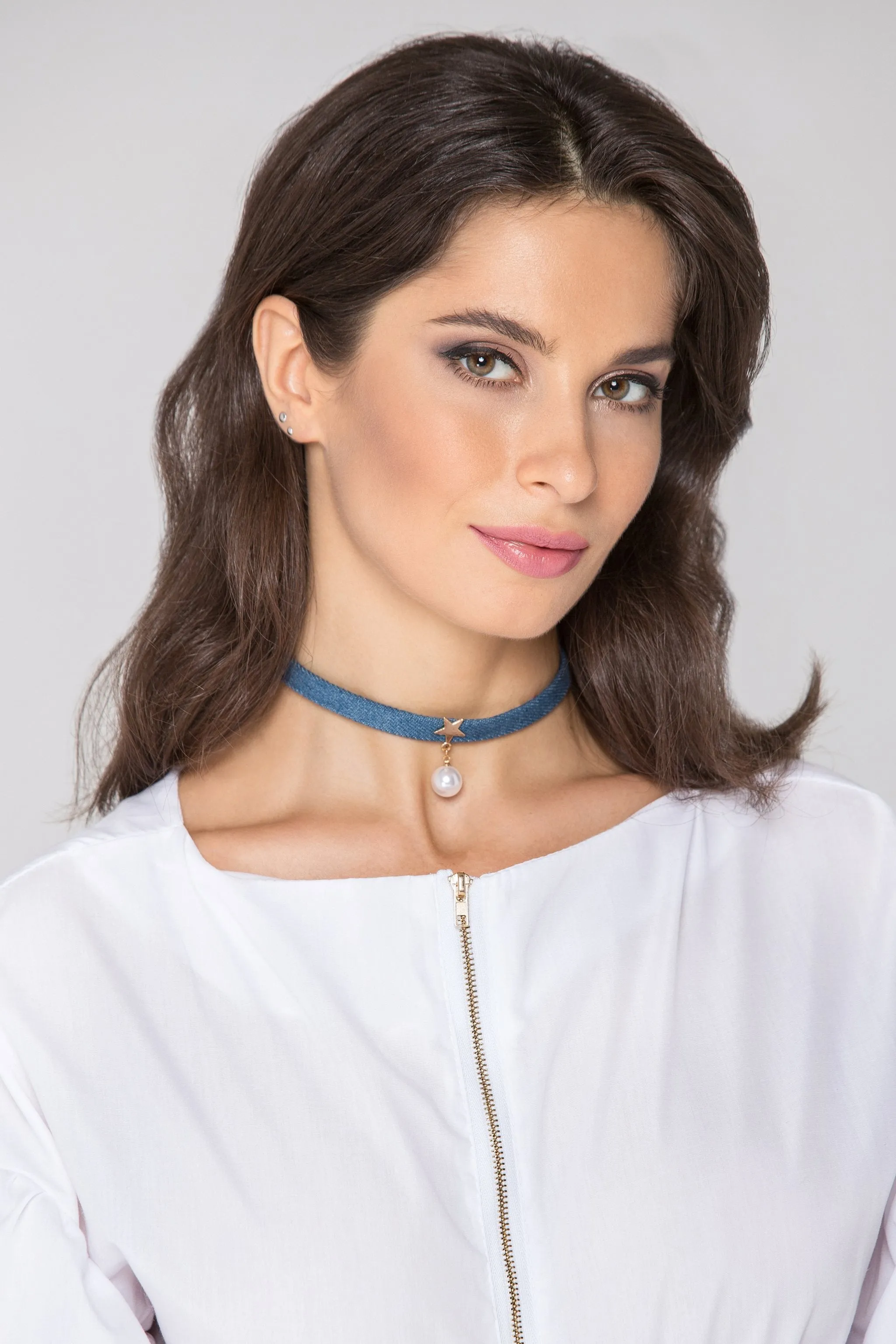 Denim Star Pearl Choker Necklace