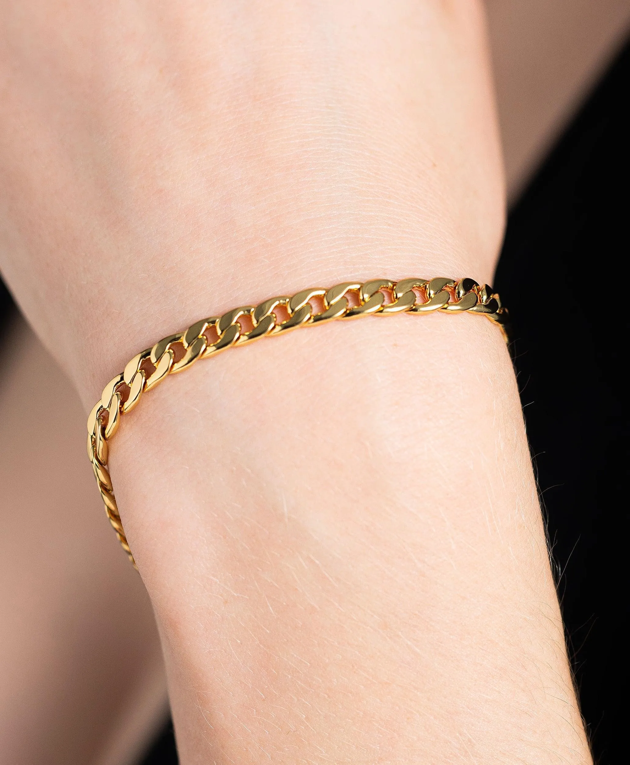 Erla Bracelet 18ct Gold Plated