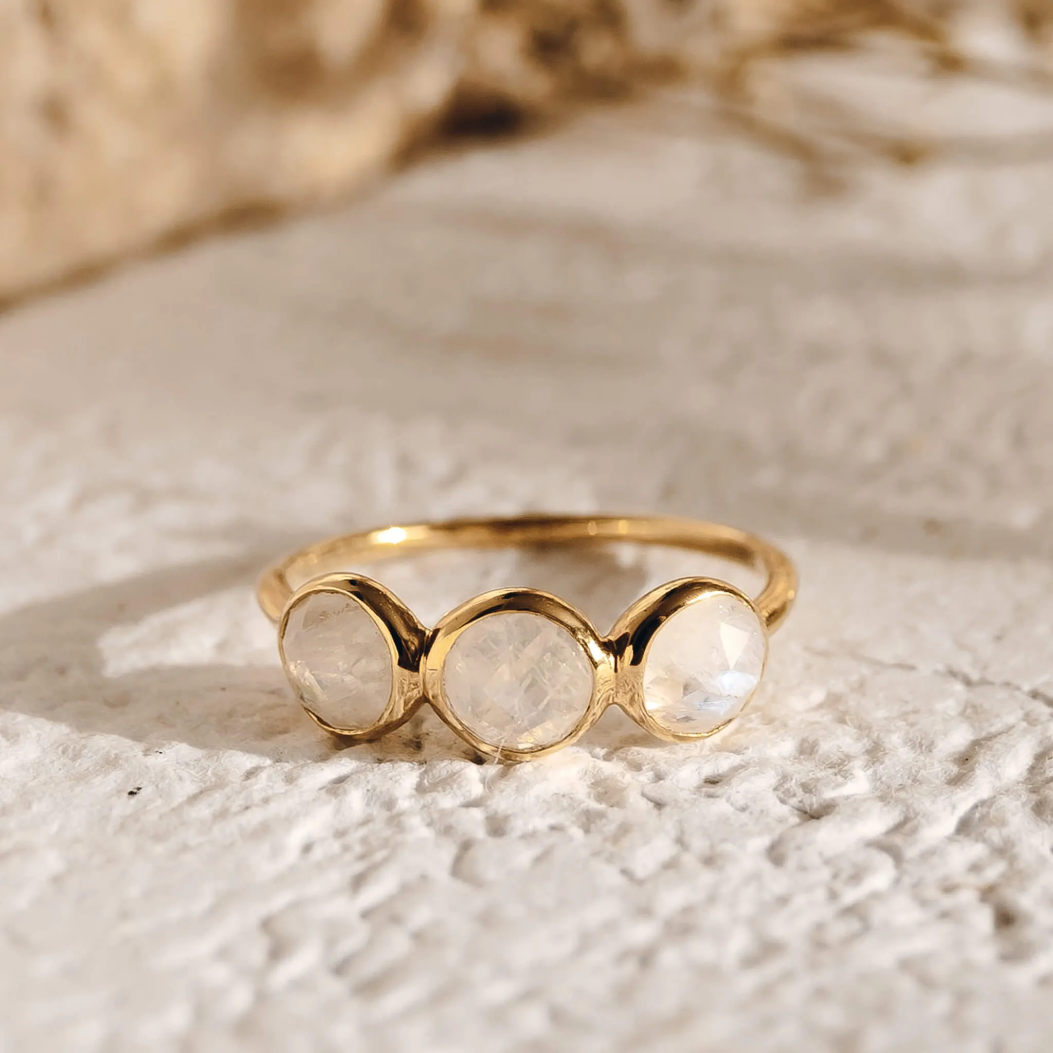 Moonstone Ring - Elisa