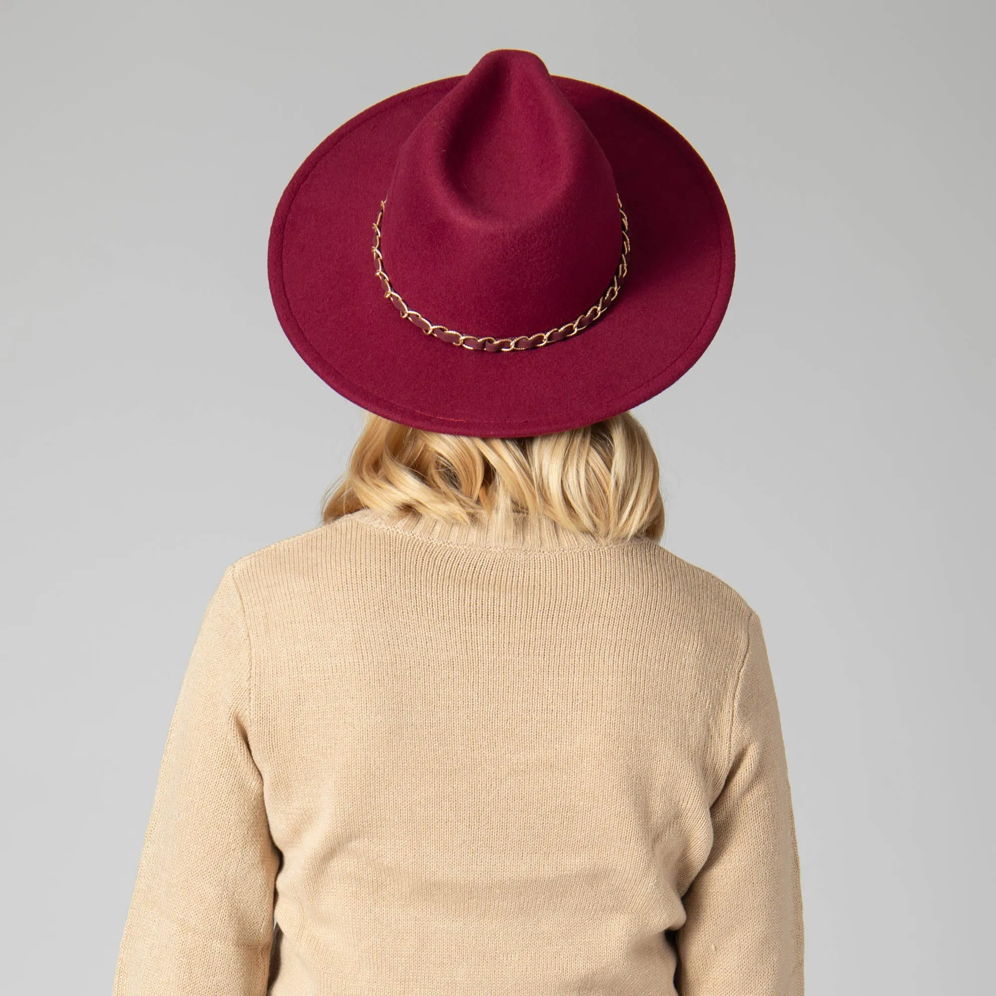 Women's Faux Felt Fedora W/ Gold Chain Trim