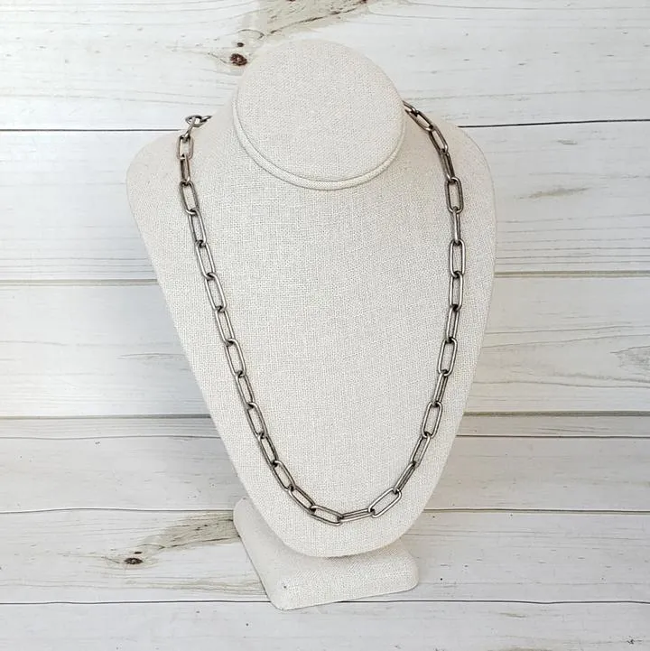 XL PAPERCLIP CHAIN NECKLACE